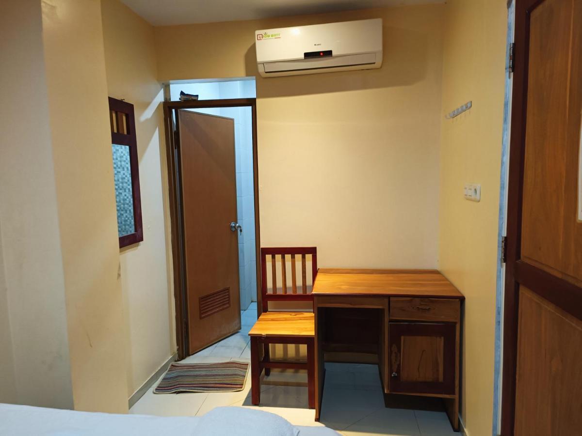 OYO 90583 Balqies Homestay Syariah Makassar Luaran gambar