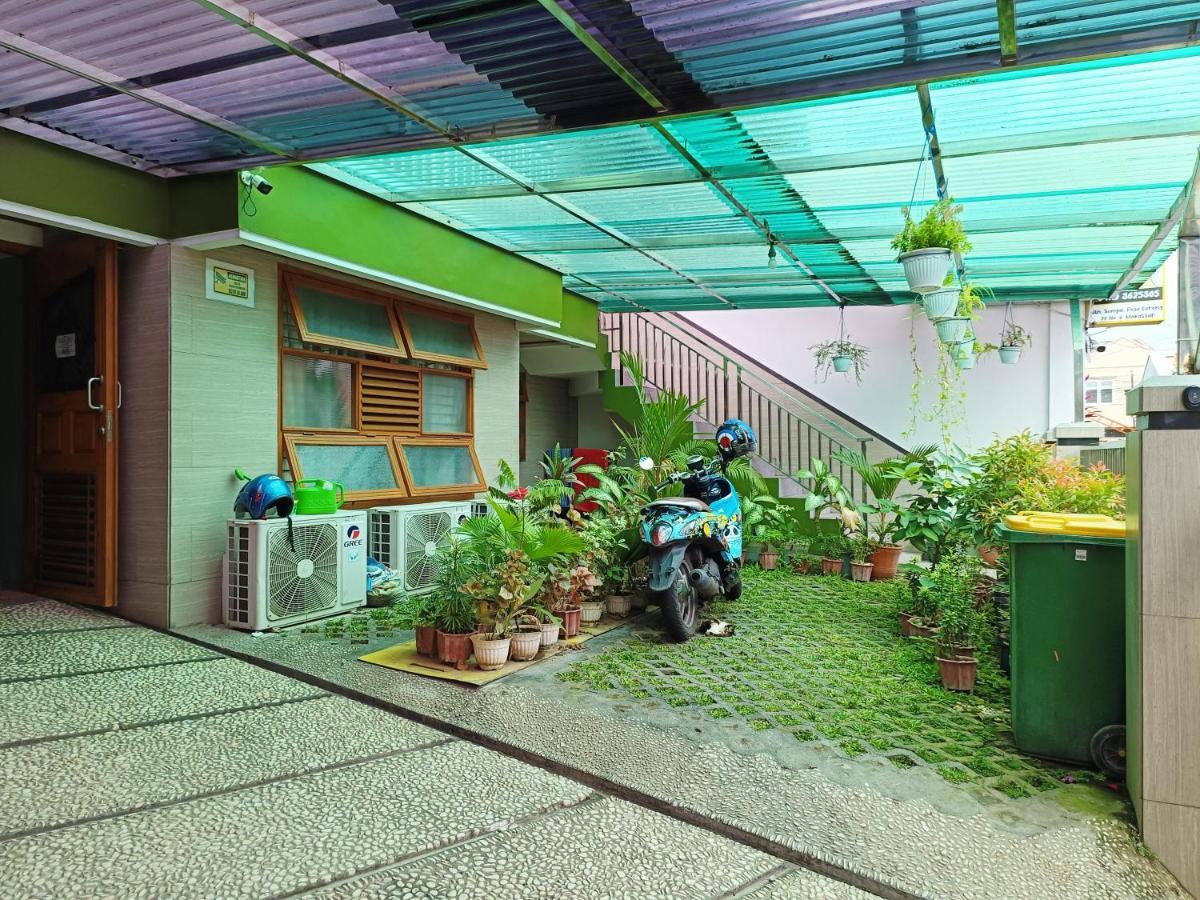 OYO 90583 Balqies Homestay Syariah Makassar Luaran gambar